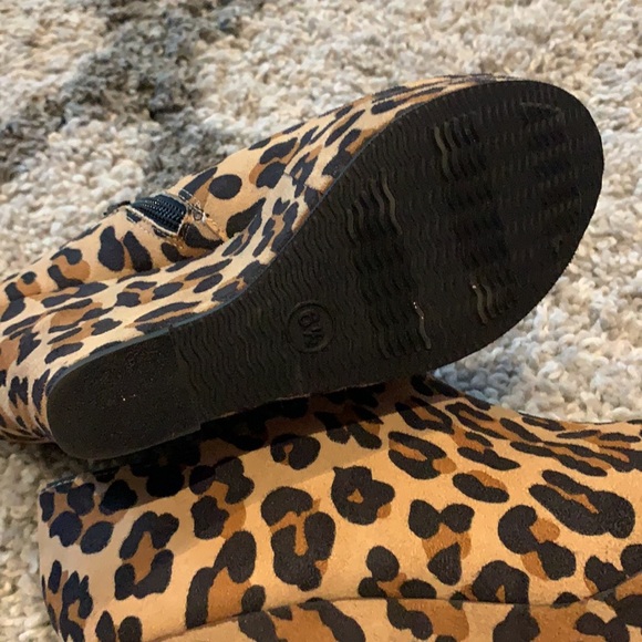 Leopard Print Wedge - Picture 4 of 4